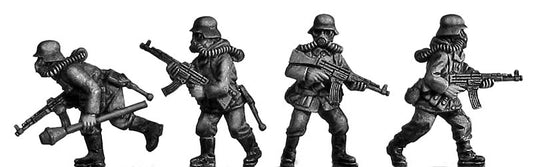 Gasmask German Infantry with MP44
