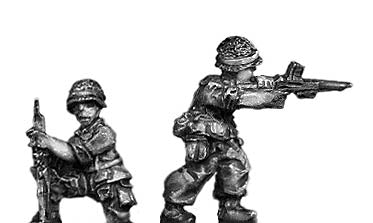 Legionnaire and No.2 in helmet with FM24/29 LMG