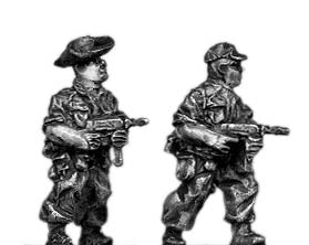Legionnaire in bush hat with MAT 49