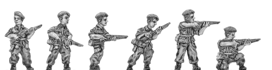 Legionnaire in beret with MAS 36